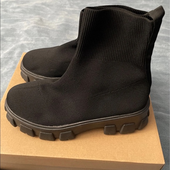 Womens Black Sock Boots, - Picture 3 of 6